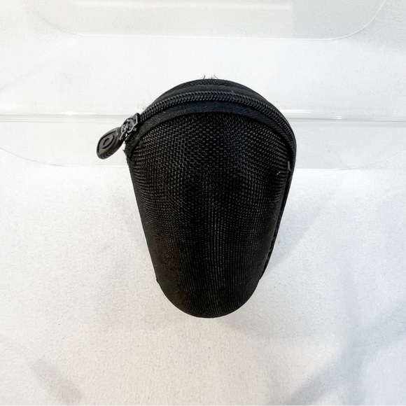 Oakley Sunglasses Case - Picture 4 of 5